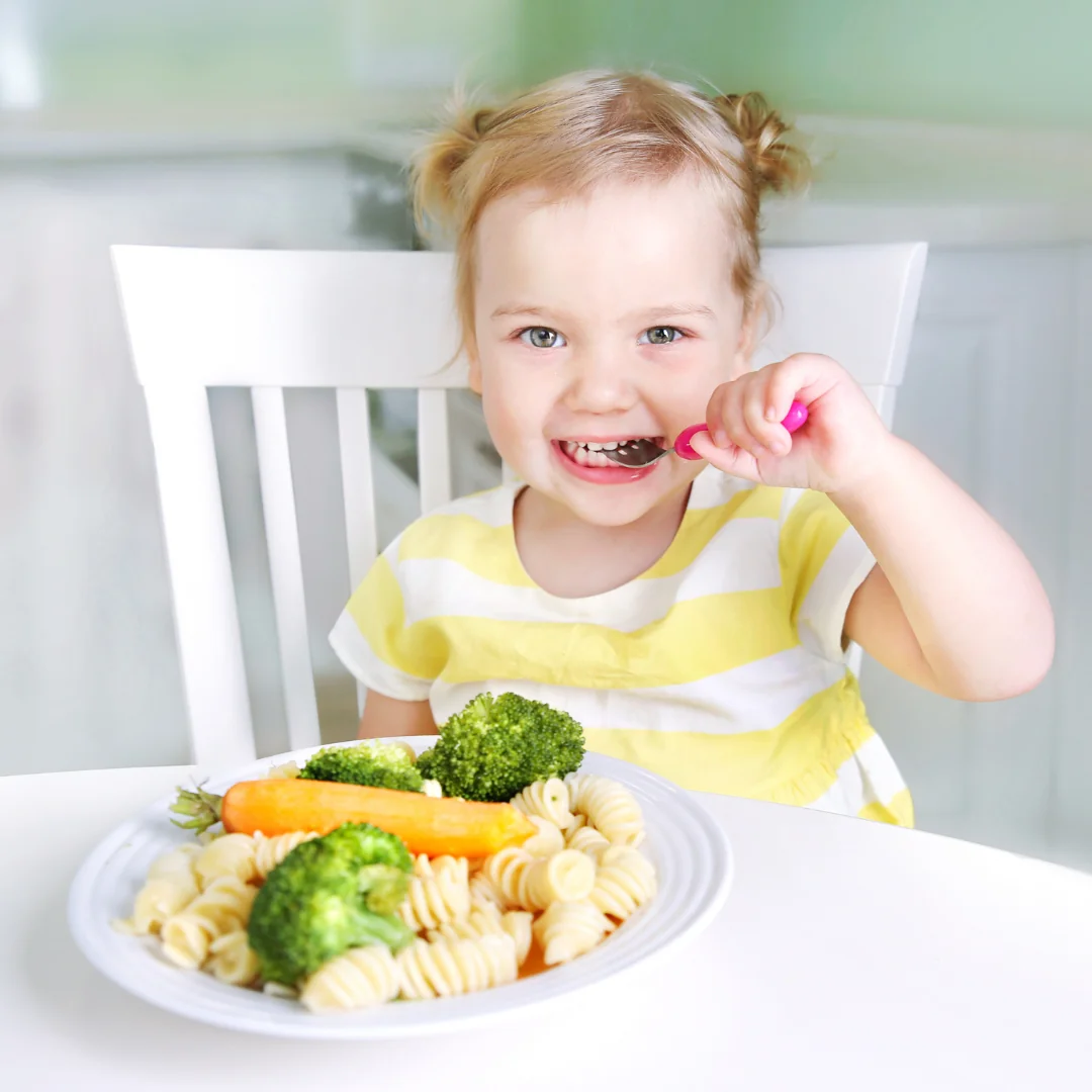 The Tooth-Friendly Lunchbox: Snacks That Fight Cavities
